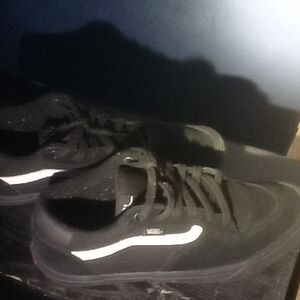 Vans Men's Black and White Sneakers